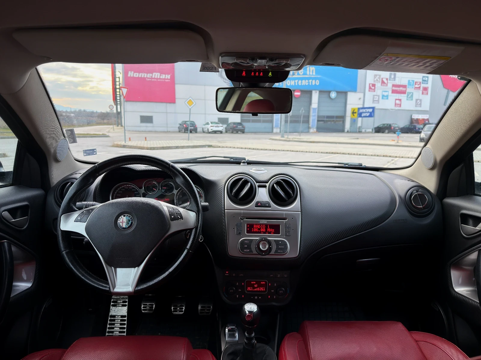 Alfa Romeo MiTo 1.4T 155к.c. / Кожа / QV / BOSE, снимка 9 - Автомобили и джипове - 54986196