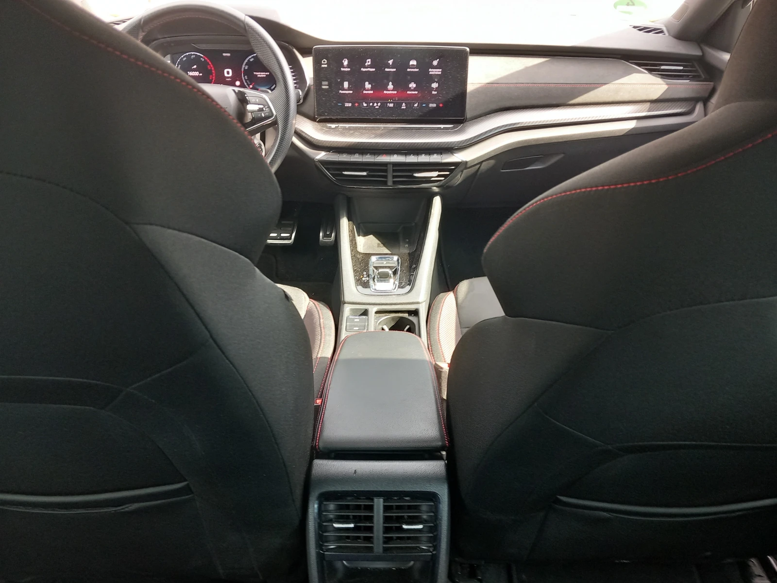 Skoda Octavia 2.0 TDI/7DSG/ RS, снимка 9 - Автомобили и джипове - 55103712