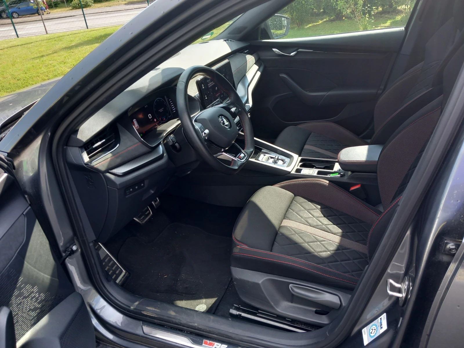 Skoda Octavia 2.0 TDI/7DSG/ RS, снимка 6 - Автомобили и джипове - 55103712