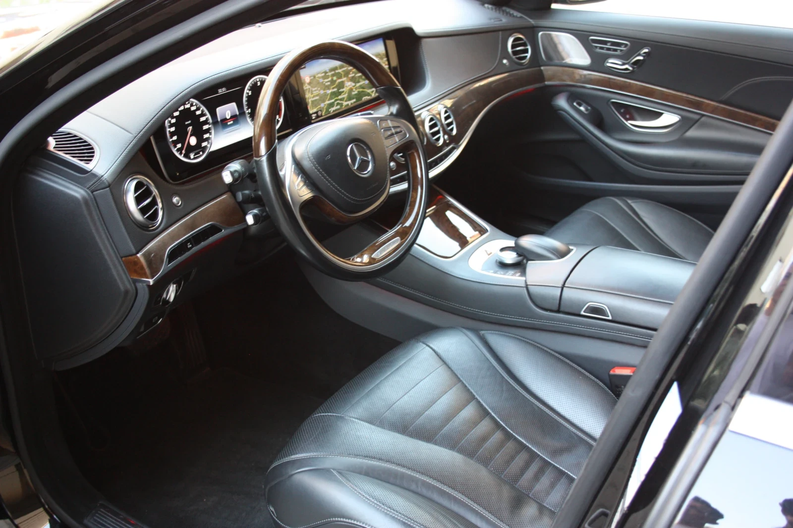 Mercedes-Benz S 350 4matic, Burmester, снимка 8 - Автомобили и джипове - 55219890