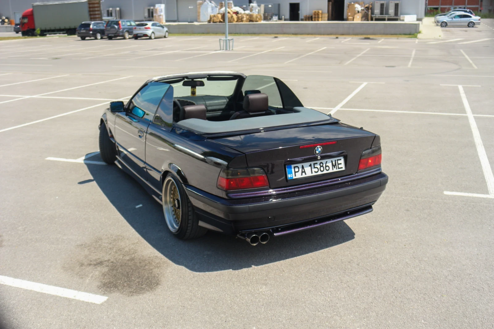 BMW 318, снимка 6 - Автомобили и джипове - 55324384