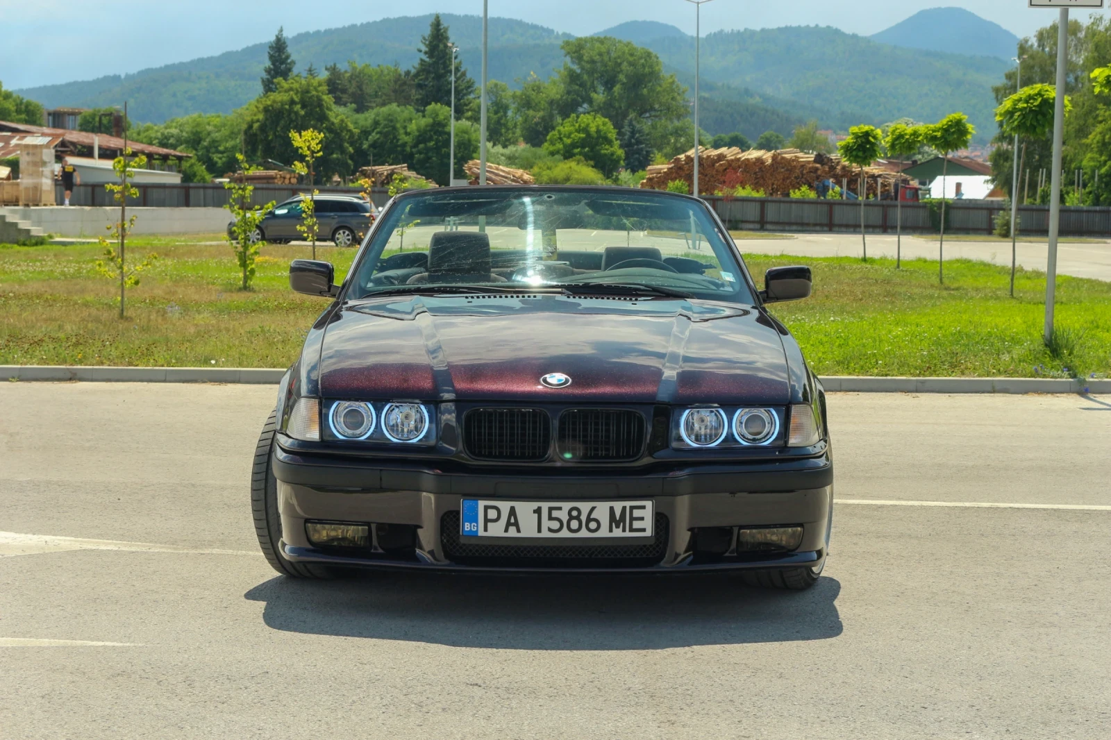 BMW 318, снимка 3 - Автомобили и джипове - 55324384