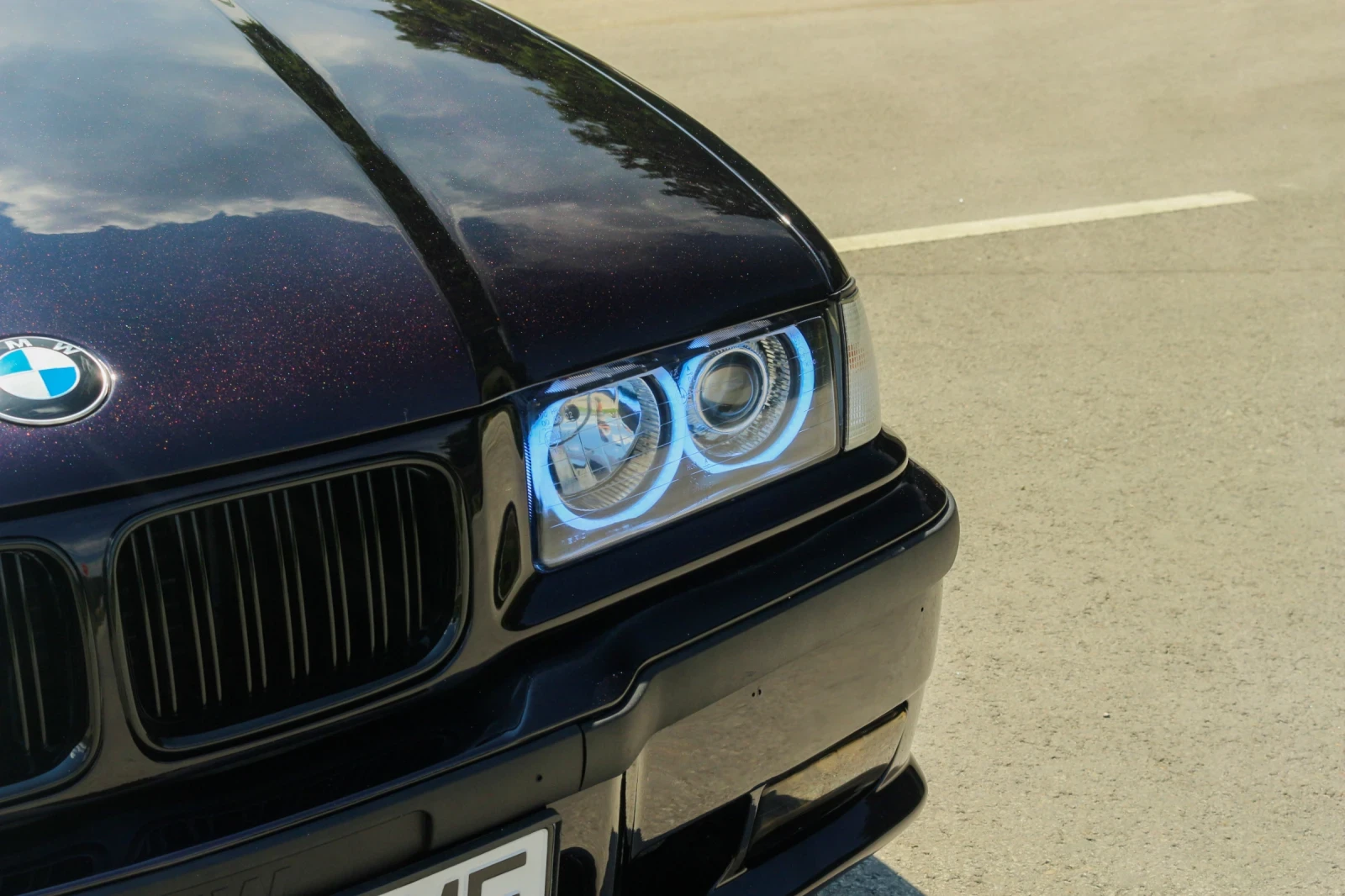 BMW 318, снимка 5 - Автомобили и джипове - 55324384