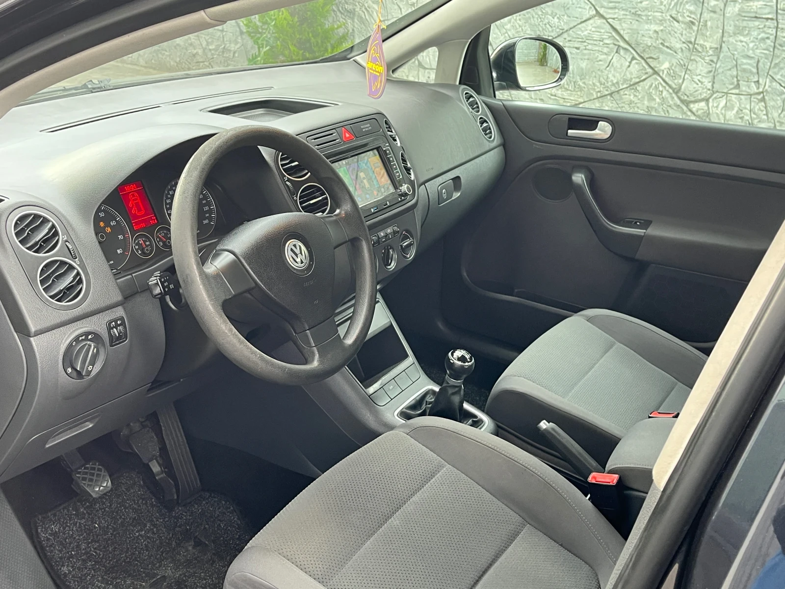VW Golf Plus 2.0FSI/2006/Г, снимка 9 - Автомобили и джипове - 55401362