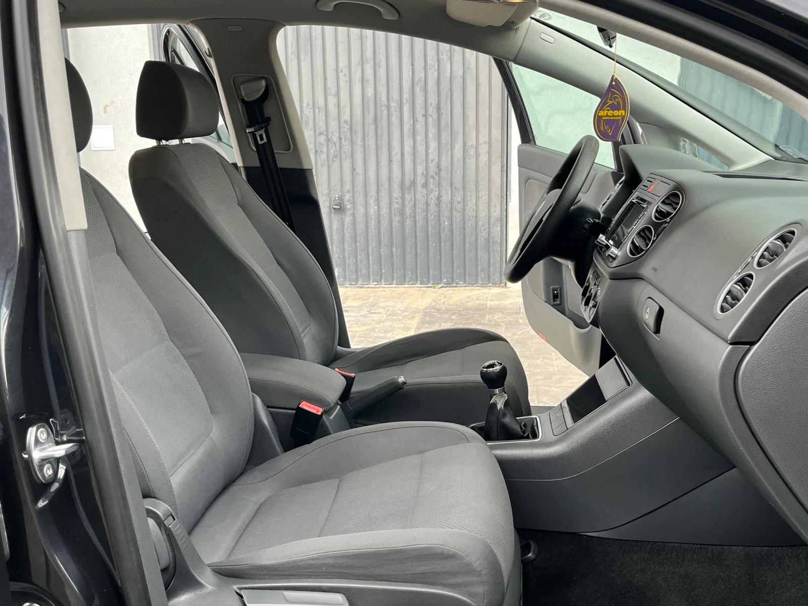 VW Golf Plus 2.0FSI/2006/Г, снимка 11 - Автомобили и джипове - 55401362
