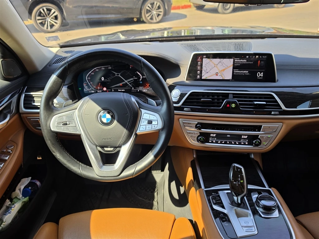 BMW 740 xDrive, снимка 8 - Автомобили и джипове - 55901444