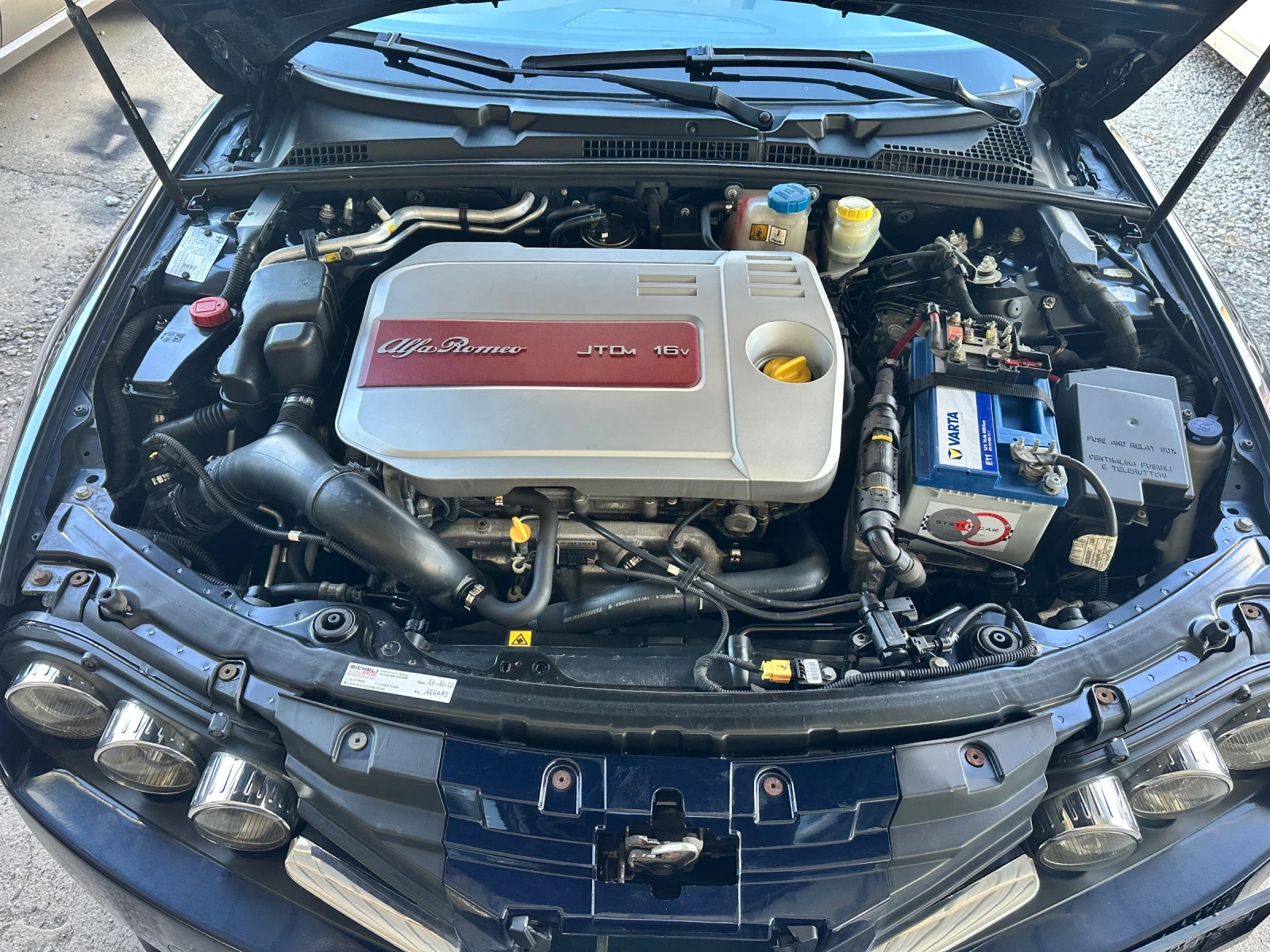 Alfa Romeo 159 sportwagon 1.9M-JET - РЕАЛНИ КИЛОМЕТРИ - УНИКАТ, снимка 16 - Автомобили и джипове - 56111218