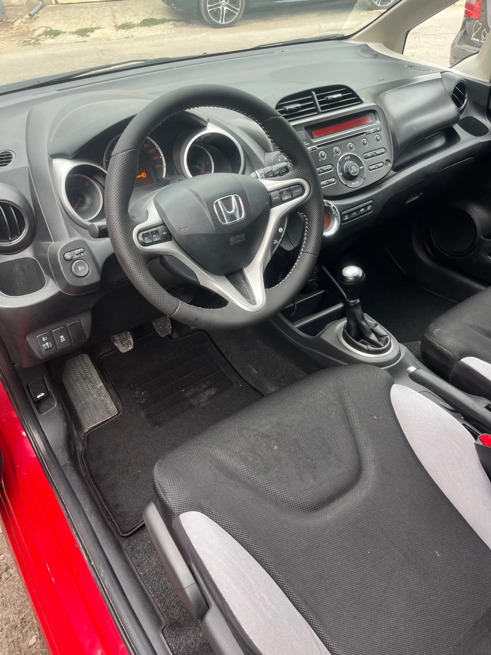Honda Jazz 1.4i - SI - FACE, снимка 9 - Автомобили и джипове - 56225275