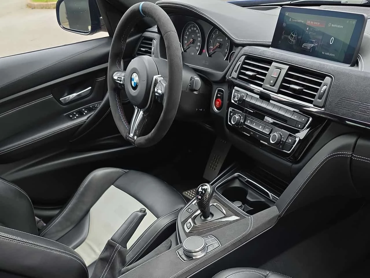BMW M3 * CS Sedan * CARFAX * , снимка 5 - Автомобили и джипове - 56534701
