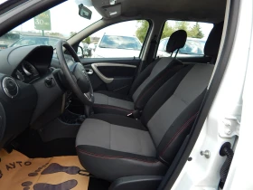 Dacia Duster 1.6i* 105k.c.* ГАЗ.ИНЖЕКЦИОН* ОТЛИЧНА* - 10300 лв. - 52070999 16