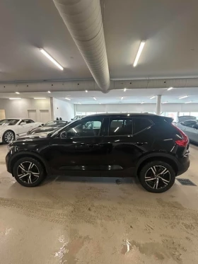 Volvo XC40 * Core * CARFAX * ПОДГРЕВ * СЛЕДЕНЕ НА ЛЕНТИ  - 21900 € / 42832.68 лв. - 51143128 2