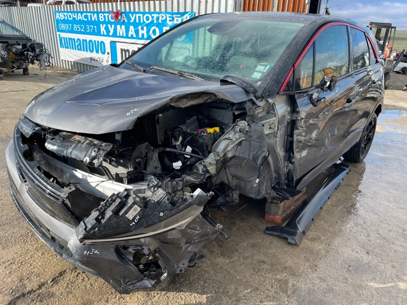 Opel Crossland X 1.2T, снимка 1 - Автомобили и джипове - 48556740