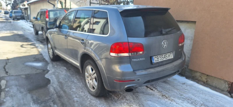 VW Touareg 3.0D регистриран, снимка 2 - Автомобили и джипове - 49246487