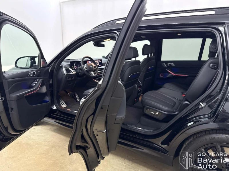 BMW X7 M60i M Sport Paket , снимка 5 - Автомобили и джипове - 53073807