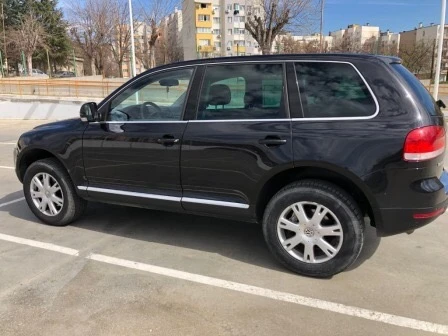 VW Touareg 3.0 TDI , снимка 11 - Автомобили и джипове - 49237053