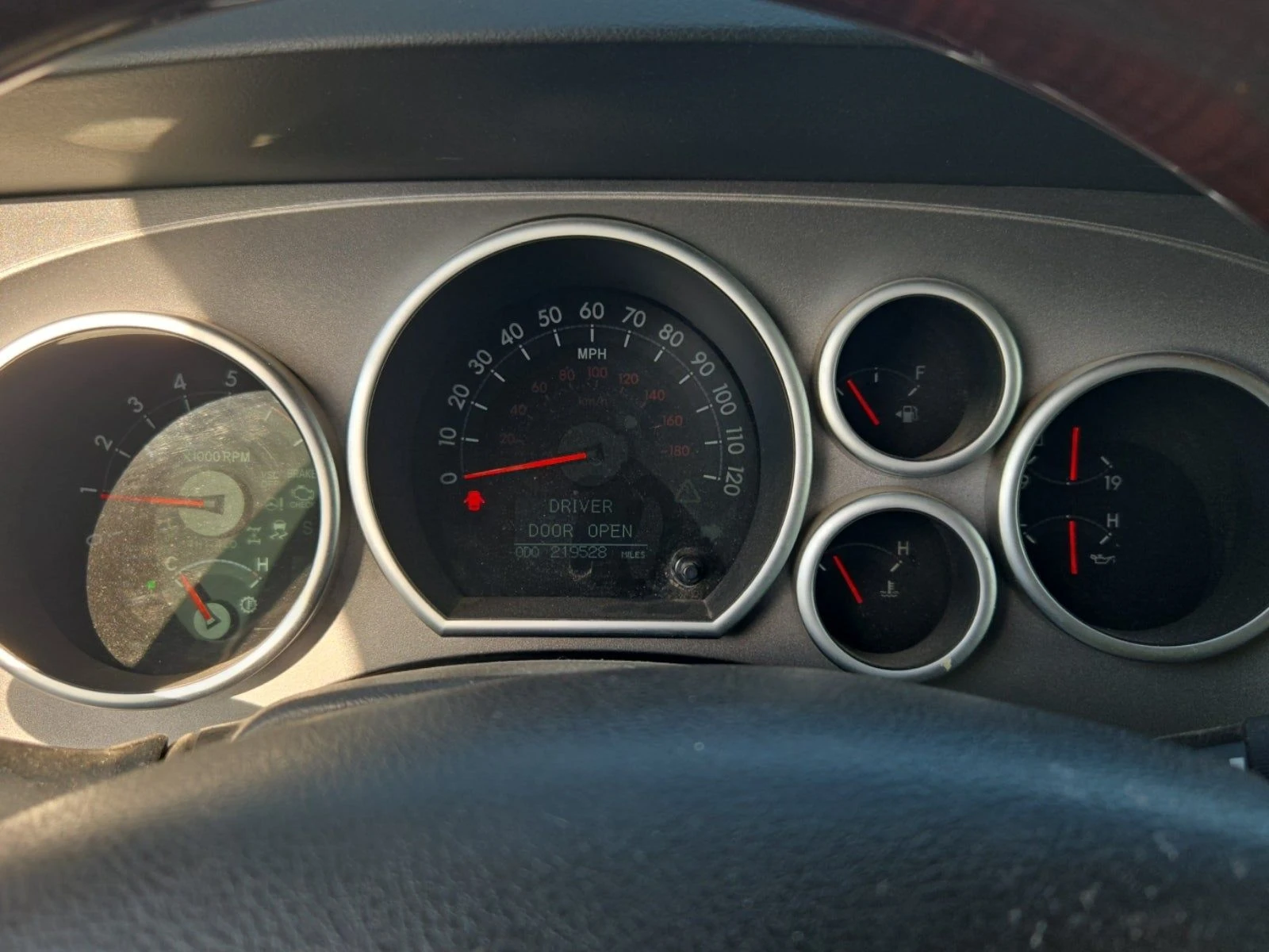 Toyota Sequoia PLATINUM* 5.7 V8* JBL* БЯЛА ПЕРЛА - изображение 7