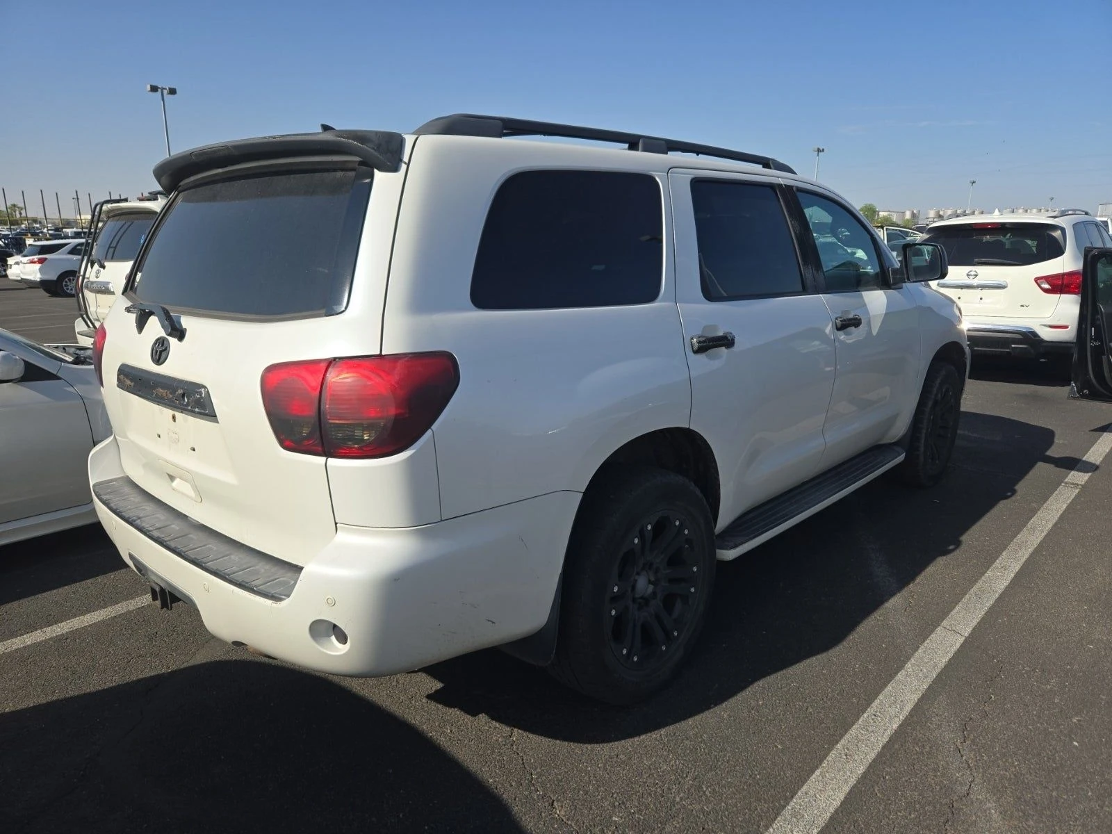 Toyota Sequoia PLATINUM* 5.7 V8* JBL* БЯЛА ПЕРЛА - изображение 5