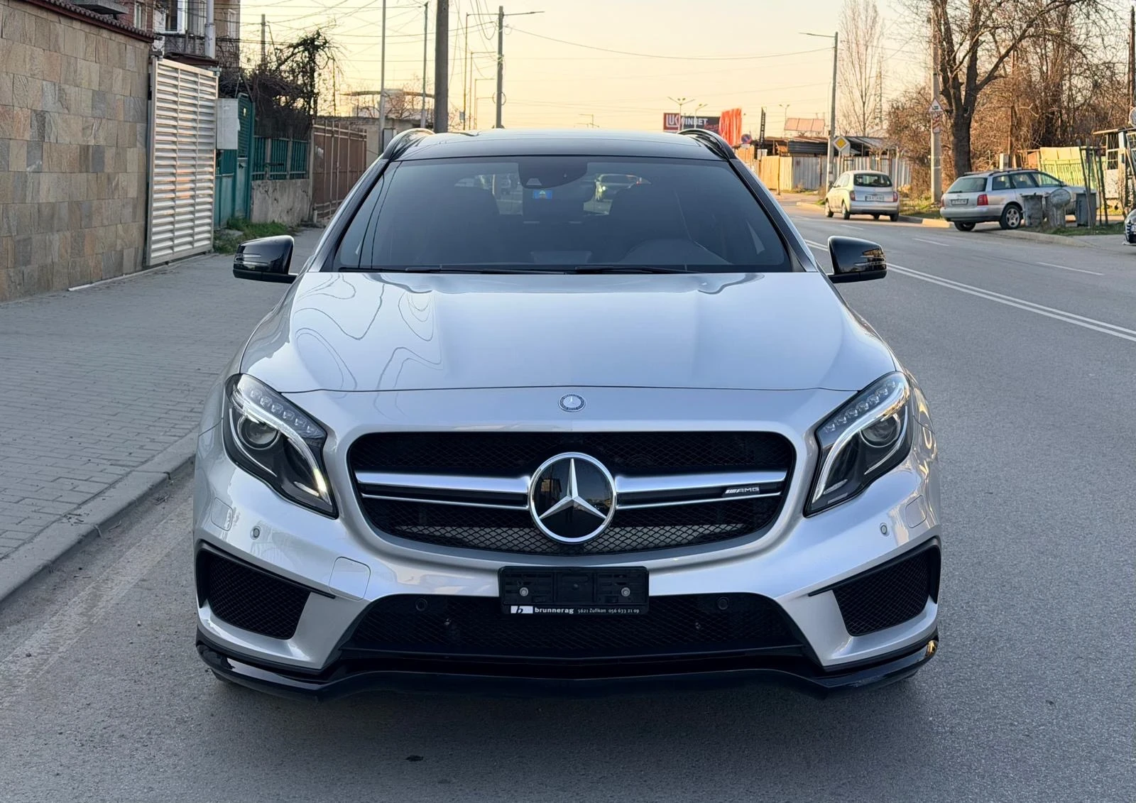 Mercedes-Benz GLA 45 AMG Panorama , снимка 3 - Автомобили и джипове - 53830386