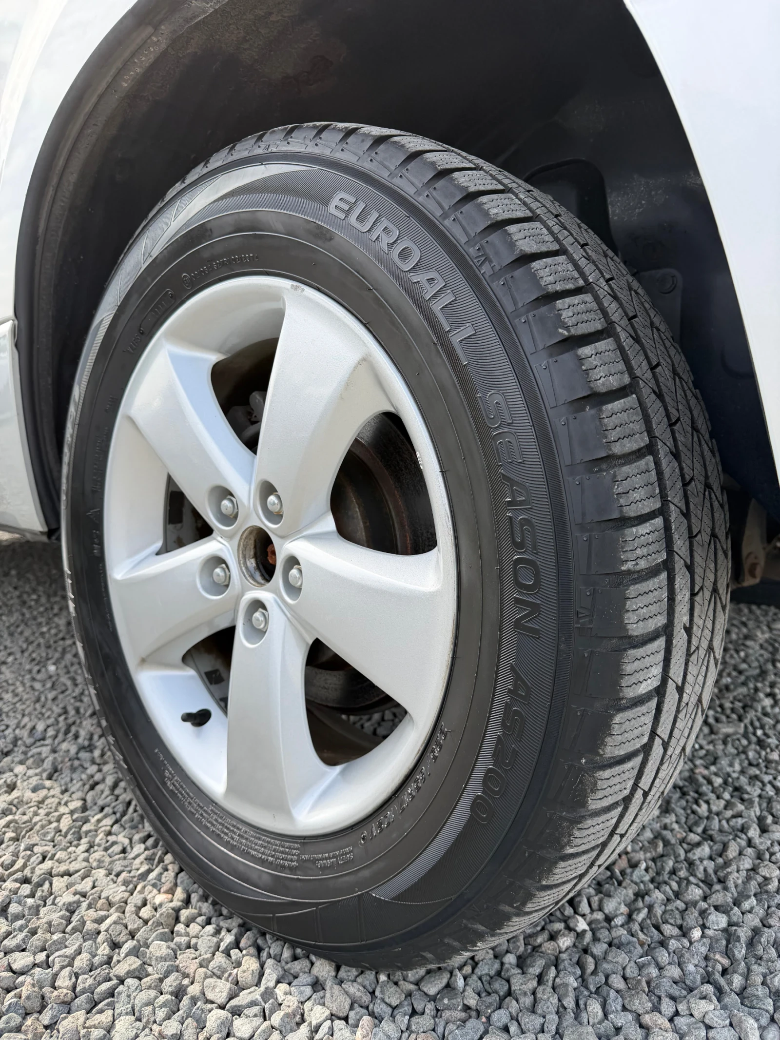 Suzuki Grand vitara 2.0 БЕНЗИН АВТОМАТ 58600км НОВА!!!, снимка 16 - Автомобили и джипове - 54124479