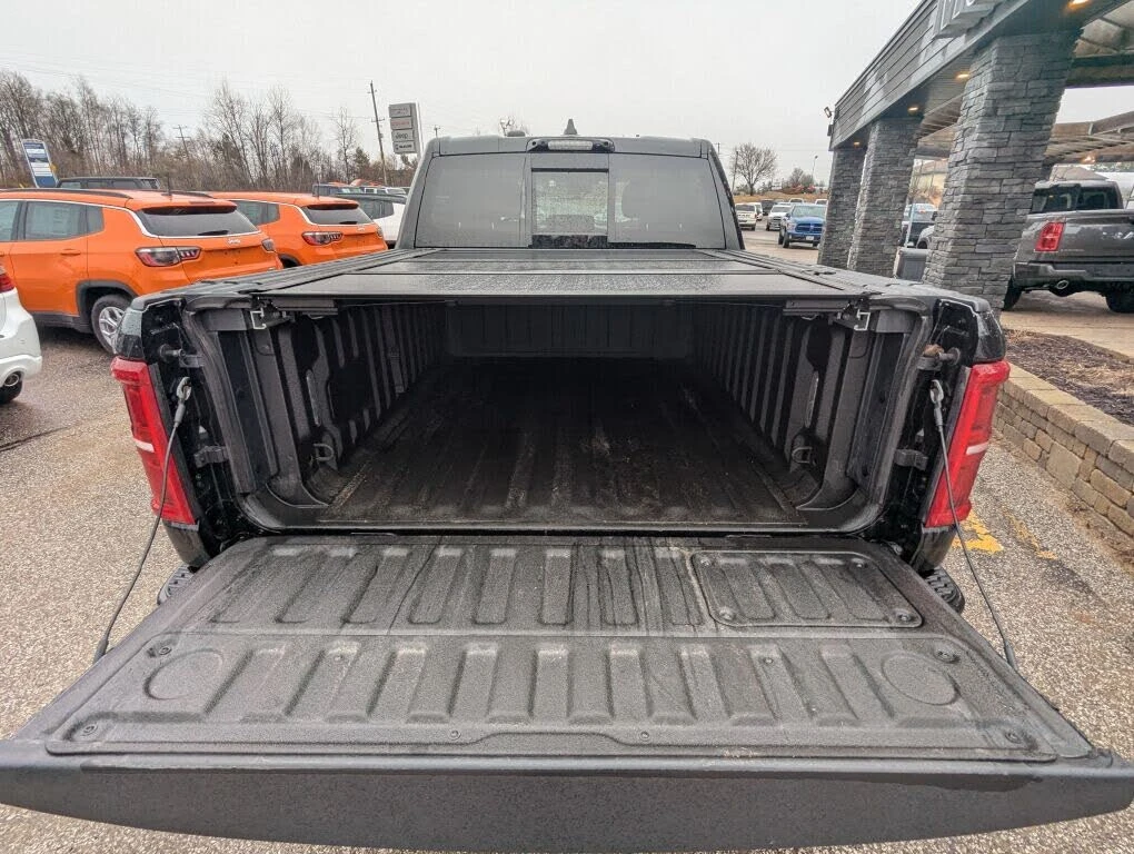 Dodge RAM 1500  Limited Longhorn Crew Cab 4WD, снимка 9 - Автомобили и джипове - 54611829