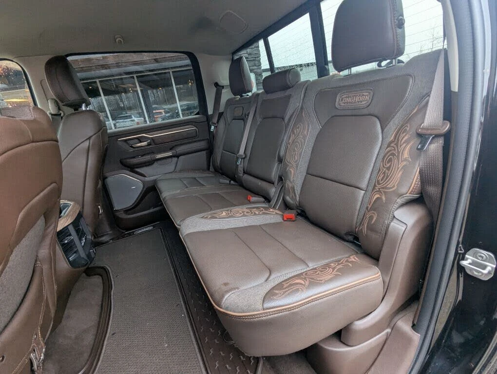 Dodge RAM 1500  Limited Longhorn Crew Cab 4WD, снимка 14 - Автомобили и джипове - 54611829
