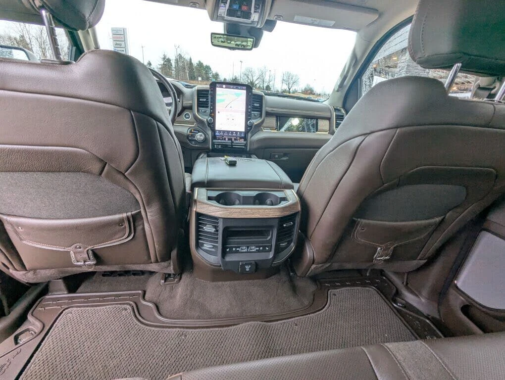 Dodge RAM 1500  Limited Longhorn Crew Cab 4WD, снимка 15 - Автомобили и джипове - 54611829