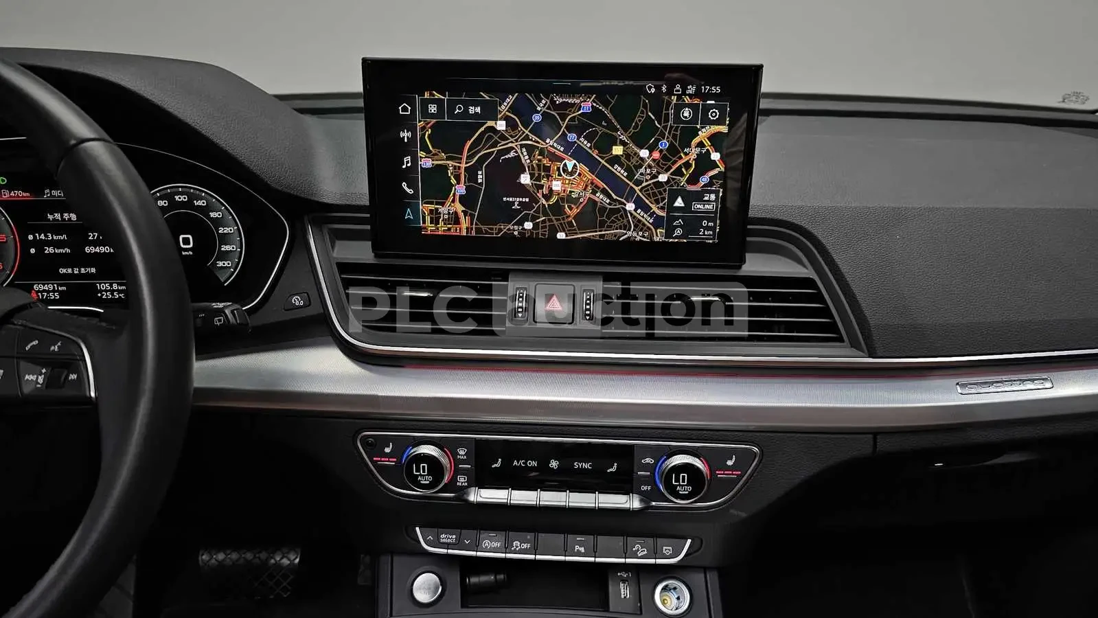 Audi Q5 ПОДГРЕВИ * ПАНО * KEYLESS * АВТОКРЕДИТ , снимка 13 - Автомобили и джипове - 55032924