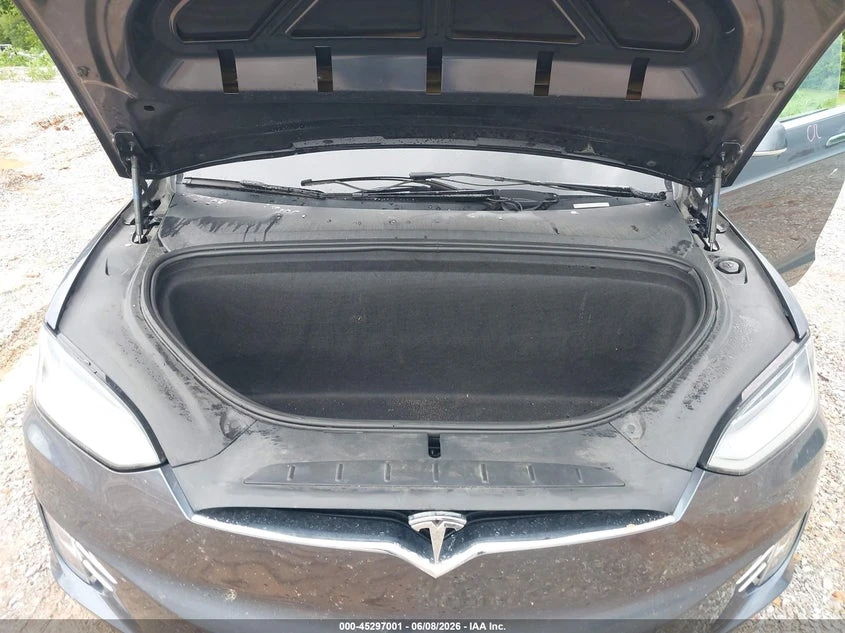 Tesla Model X Long Range Dual Motor All-Wheel Drive/Long Range P, снимка 8 - Автомобили и джипове - 55104211