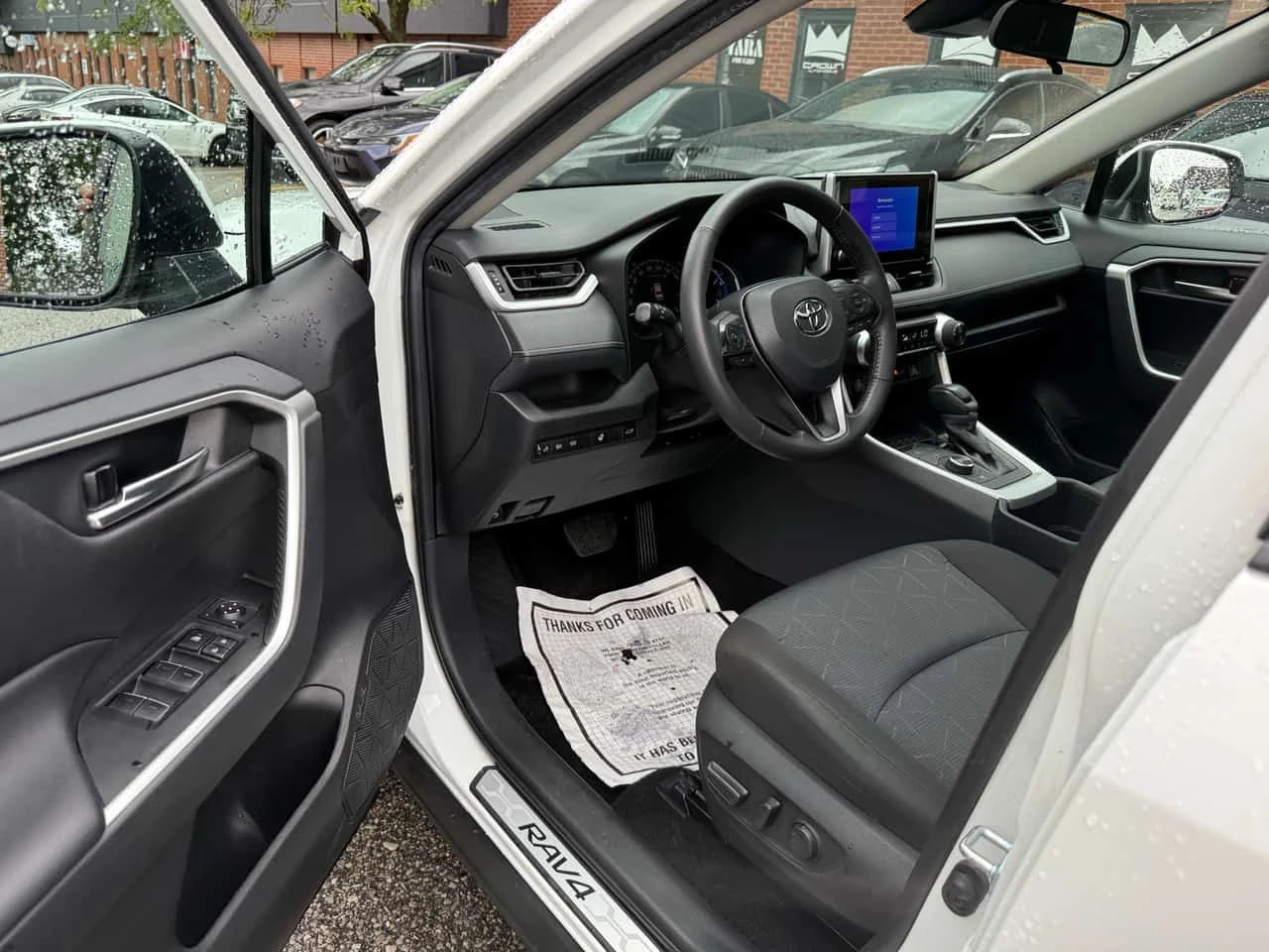 Toyota Rav4 * Hybrid XLE * CARFAX * ОПЦИЯ ЗА ФИНАНСИРАНЕ * , снимка 5 - Автомобили и джипове - 55580651