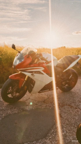Honda Cbr Honda CBR 600F ABS   2012   23 000 км   LeoVince, снимка 1