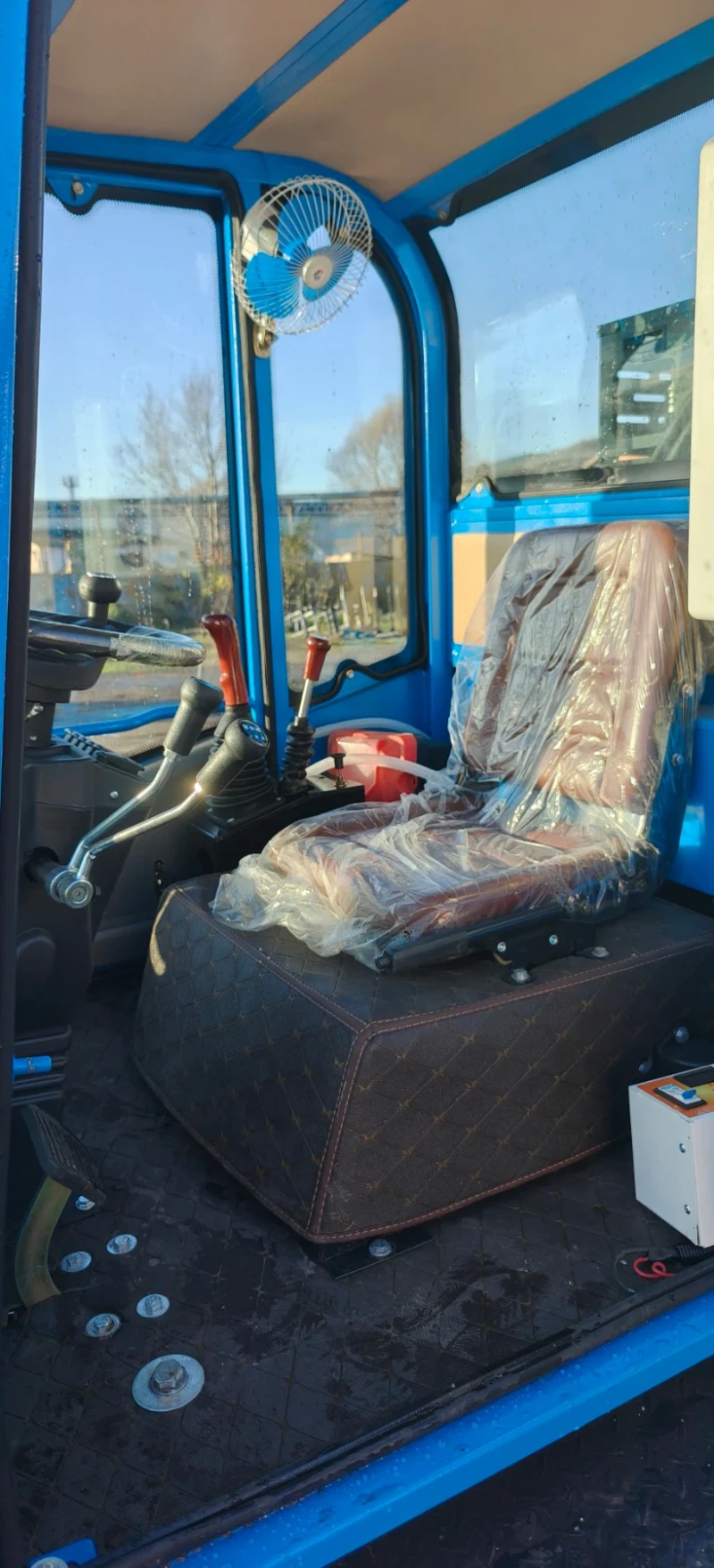 Челен товарач Друга марка НАЛИЧНИ!Челни товарачи 1200кг. VSN  GR928 Климатик, снимка 10 - Индустриална техника - 51389490