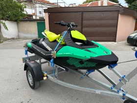 Джет Bombardier Sea Doo Spark Trixx 3 Up 2021