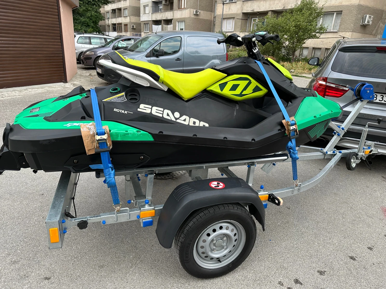 Джет Bombardier Sea Doo Spark Trixx 3 Up 2021 - изображение 3