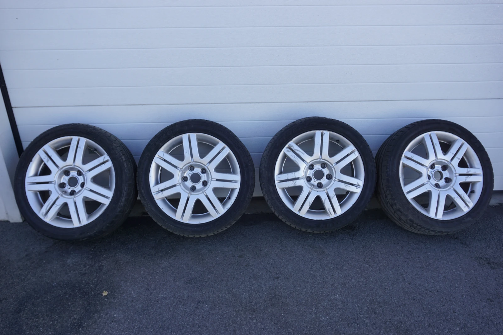    225/45R17  VW | Mobile.bg   2