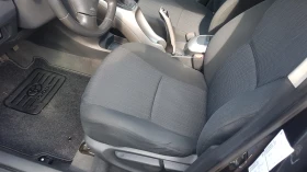 Toyota Auris 1.8i KELES GO, снимка 10