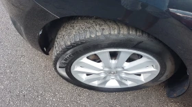 Toyota Auris 1.8i KELES GO, снимка 16