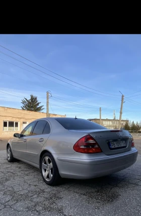     Mercedes-Benz E 320