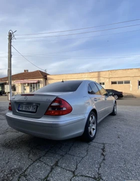 Mercedes-Benz E 320, снимка 5