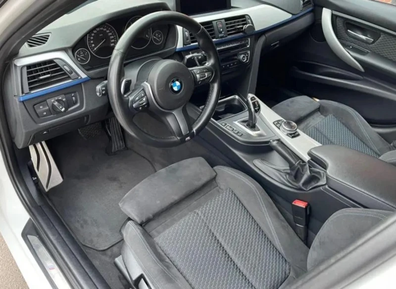 BMW 330 330d xDrive, снимка 17 - Автомобили и джипове - 44892148