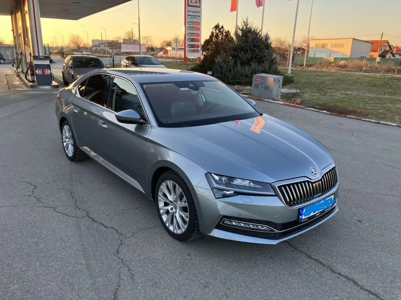 Skoda Superb L&K, снимка 3 - Автомобили и джипове - 45298334