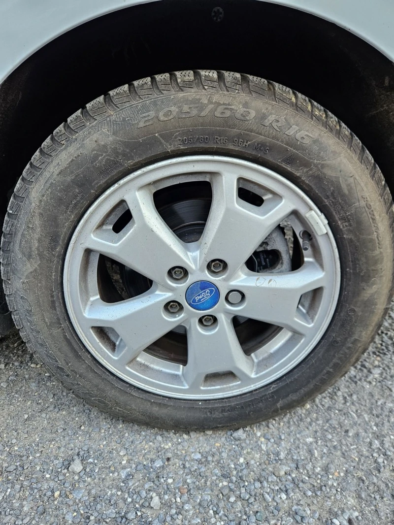 Ford Connect Tourneo, снимка 4 - Автомобили и джипове - 47360234