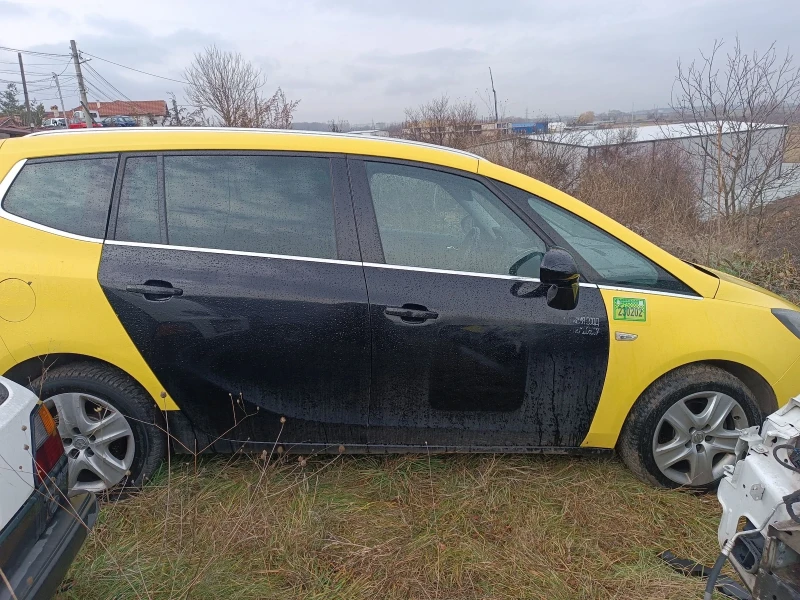 Opel Zafira 1.6 МЕТАН 5 БРОЯ, снимка 7 - Автомобили и джипове - 46489992