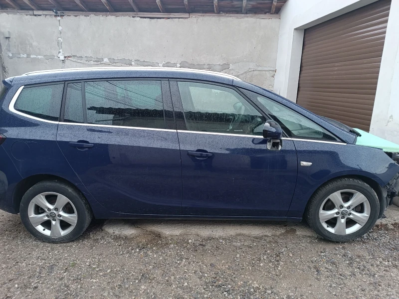 Opel Zafira 1.6 МЕТАН 5 БРОЯ, снимка 3 - Автомобили и джипове - 46489992