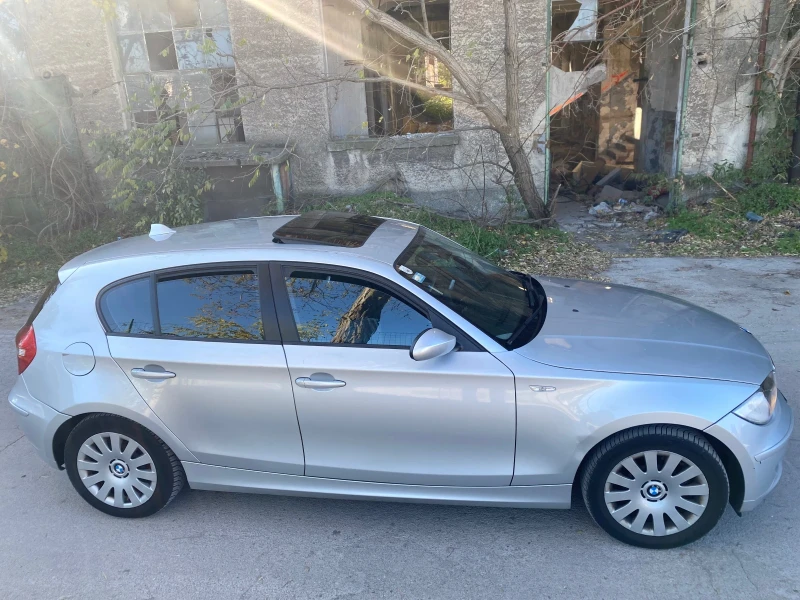 BMW 120 Facelift, снимка 4 - Автомобили и джипове - 47848043