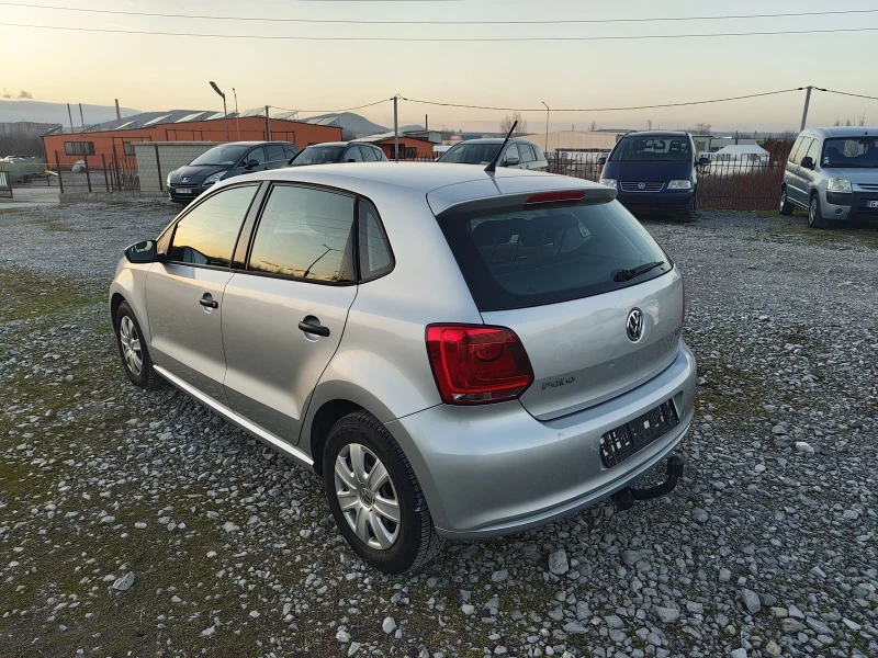 VW Polo 1.6 TDI, снимка 5 - Автомобили и джипове - 48619023