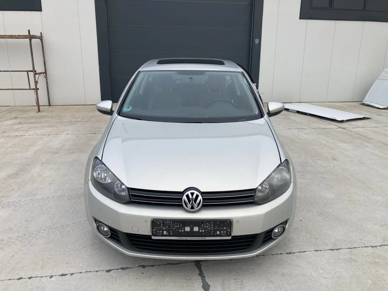 VW Golf, снимка 1 - Автомобили и джипове - 49160560