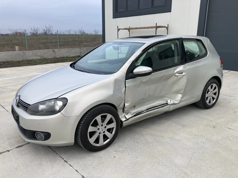 VW Golf, снимка 5 - Автомобили и джипове - 49160560