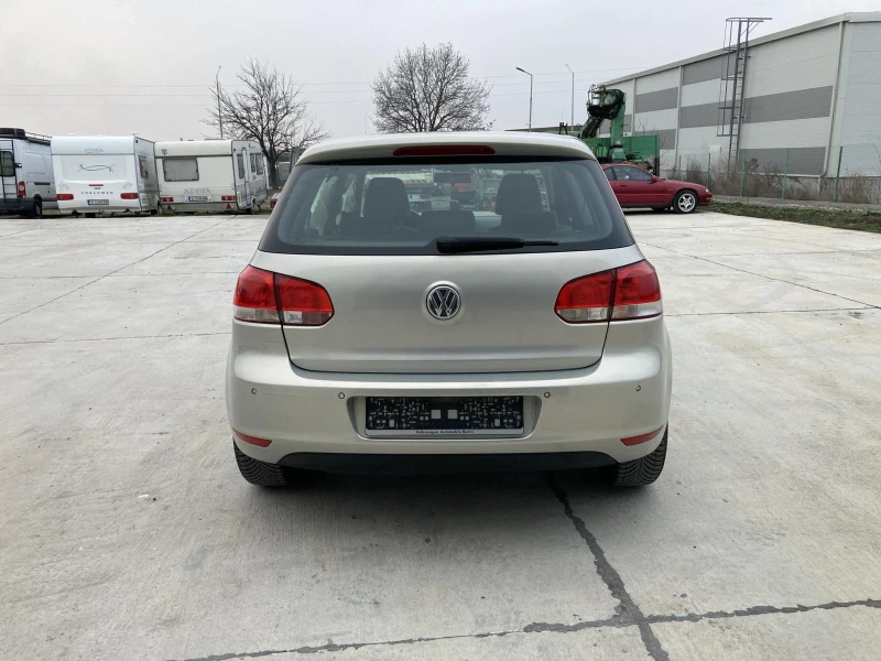 VW Golf, снимка 4 - Автомобили и джипове - 49160560