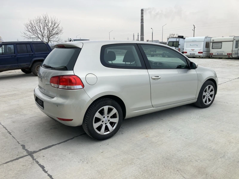 VW Golf, снимка 3 - Автомобили и джипове - 49160560