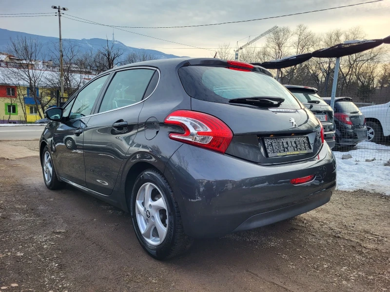 Peugeot 208 1.6 HDI / ТОП СЪСТОЯНИЕ /, снимка 4 - Автомобили и джипове - 49235205